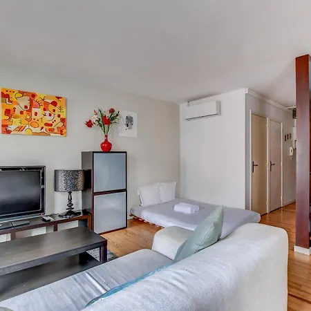 Apartment Duplex Tolosa: Pont-neuf Retreat With Ac And Private Parking *