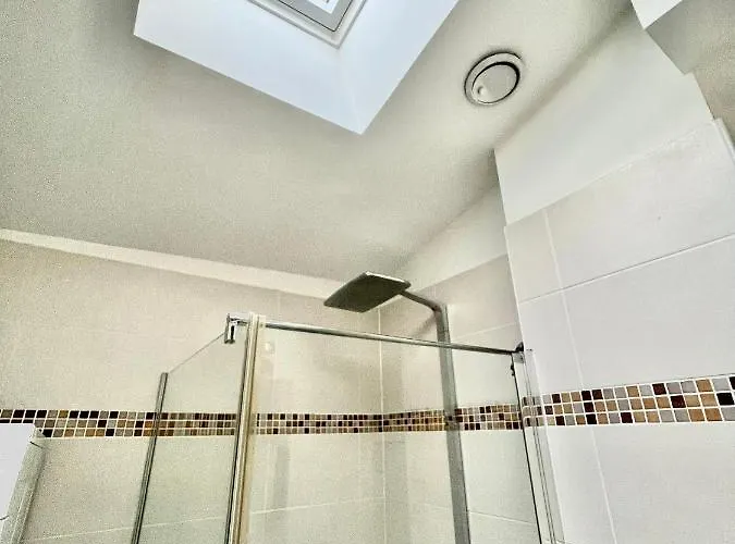 Duplex - Pont-neuf, Dome De La Grave, 2 Bdrs 85m2, Ac, Free Private Car Park 200m Away - T3 85m2 Avec Clim, Parking Couvert Gratuit A 200m Lejlighed