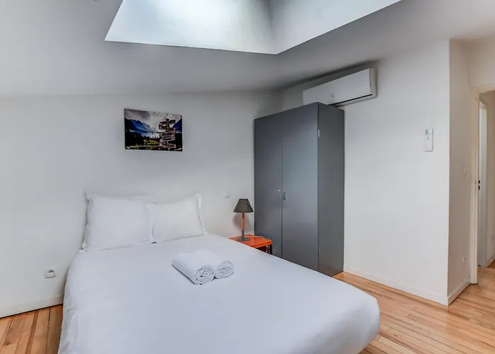 Duplex - Pont-neuf, Dome De La Grave, 2 Bdrs 85m2, Ac, Free Private Car Park 200m Away - T3 85m2 Avec Clim, Parking Couvert Gratuit A 200m Lejlighed Toulouse